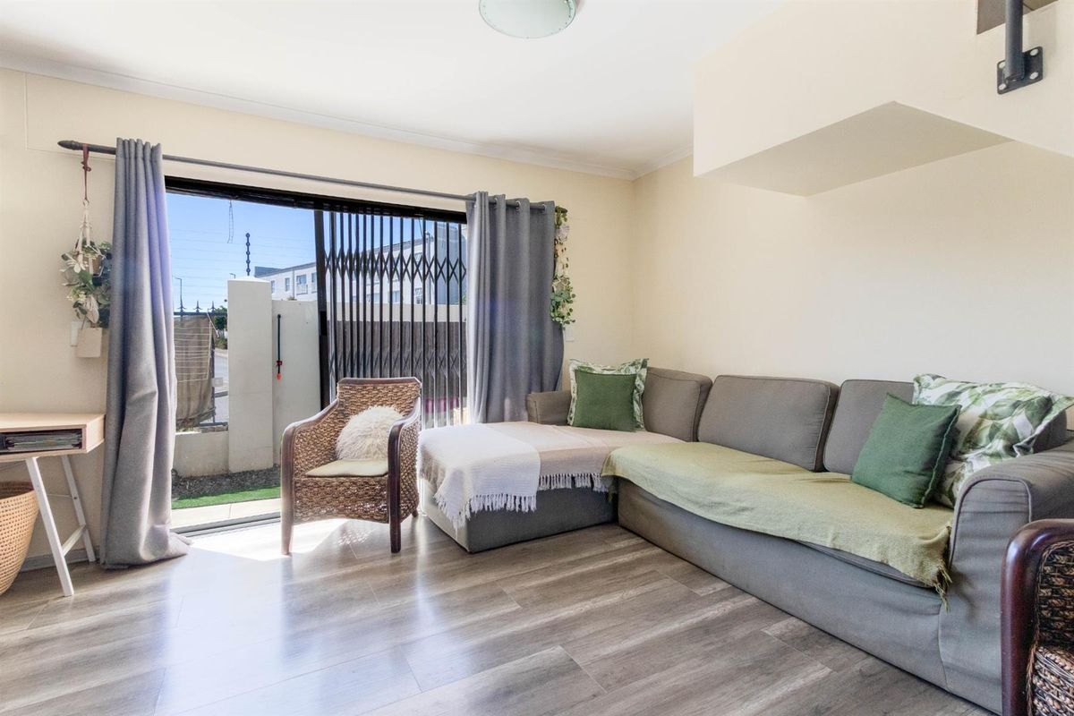 Duet For Sale in Nuutgevonden, Cloetesville, Stellenbosch - Photo 5