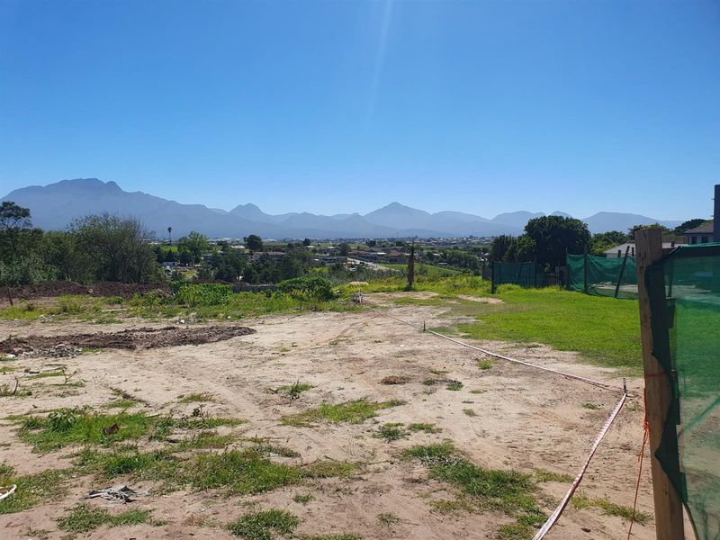 New development, buy off plan and save. - Photo 6