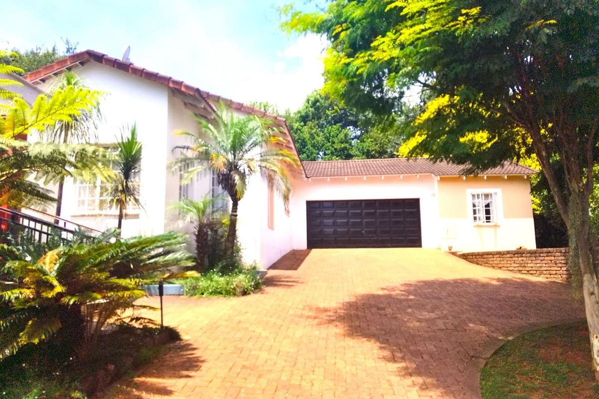 4 BEDROOM HOUSE FOR SALE IN SABIE - Photo 4