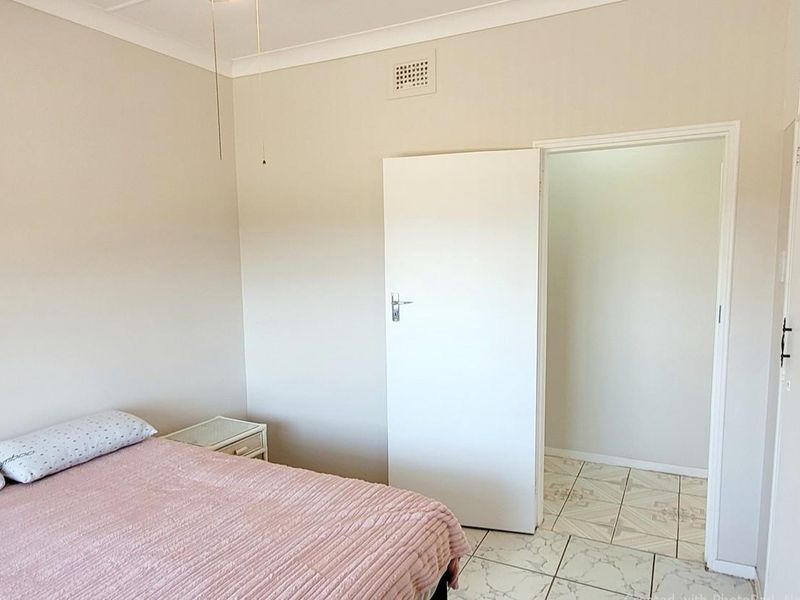 House For Sale in Manaba Beach, Margate, KwaZulu Natal - Photo 9