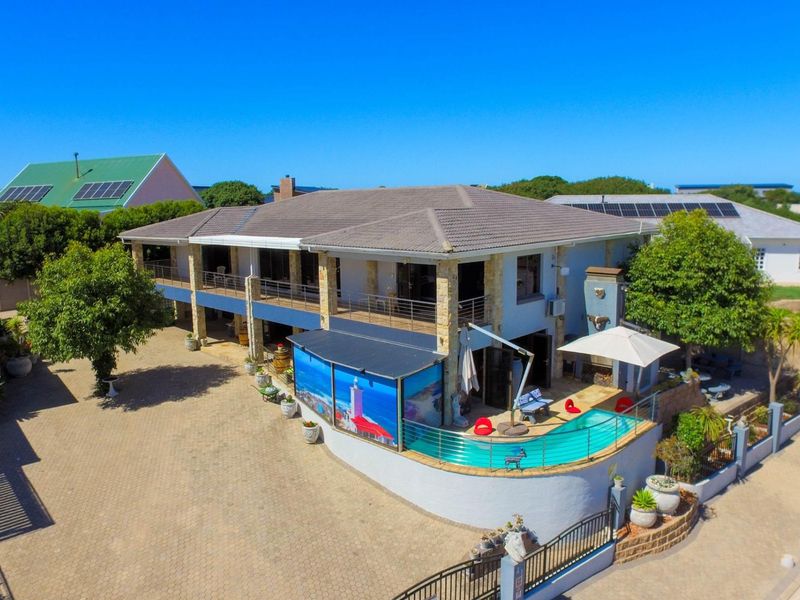 Exceptional Family Residence with Panoramic Valley and River Views - Photo 2