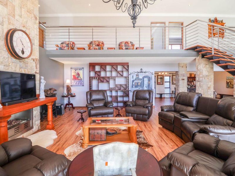 Exceptional Family Residence with Panoramic Valley and River Views - Photo 7