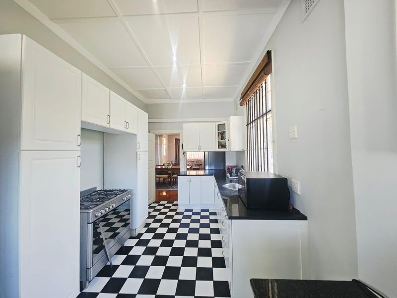 Your Dream Family Home Awaits 3 Bedrooms In Glenwood - Photo 3