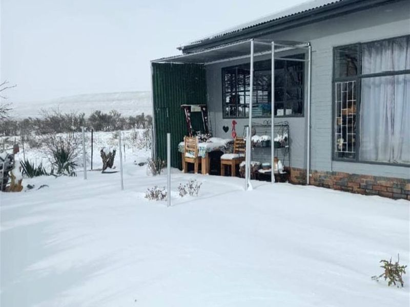 House for Sale in Sutherland with 2 flats ideal for Airbnb rentals - Photo 2