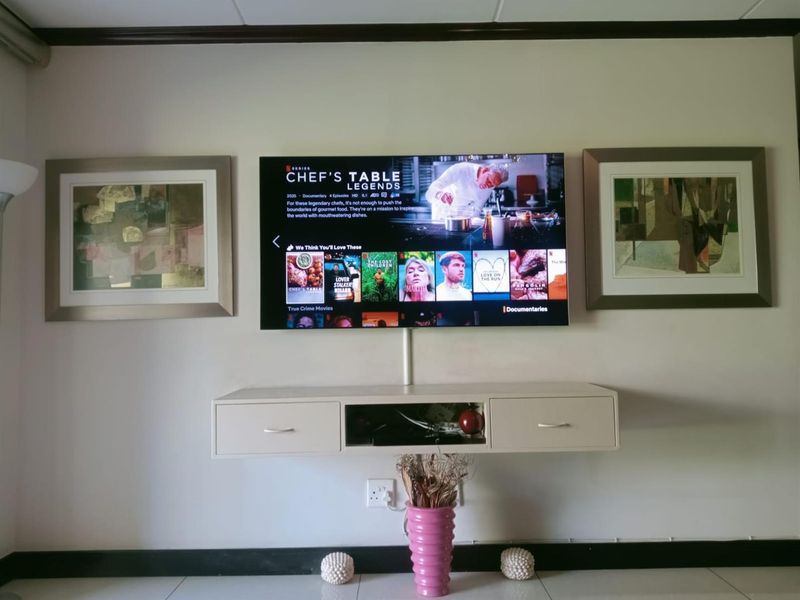 Ground Floor,3 Bed,2 Bath Apartment To Rent in Fourways, Sandton - Photo 8