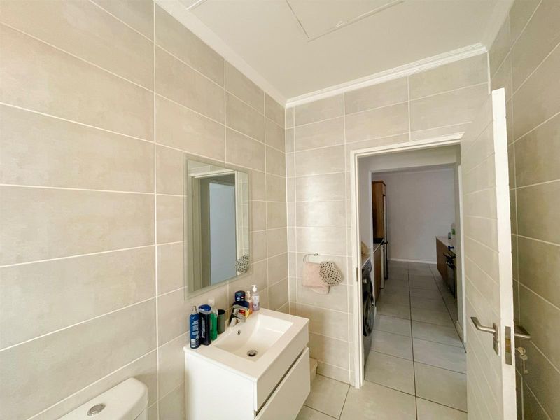 1 Bedroom Apartment For Sale in Kyalami - Neogotiable!!! - Photo 8