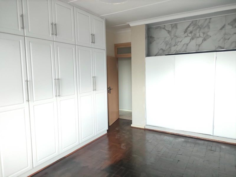 Apartment To Rent in Morningside, Durban, KwaZulu Natal - Photo 8