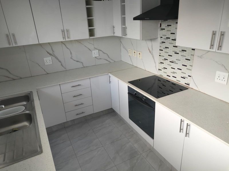 Apartment To Rent in Morningside, Durban, KwaZulu Natal - Photo 9