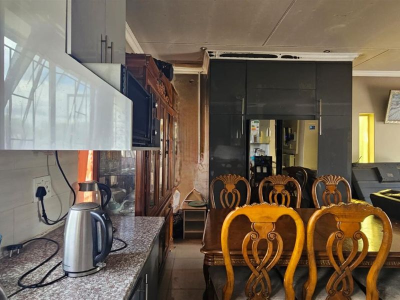 House For Sale in  Wolmer Pretoria North, Pretoria - Photo 6