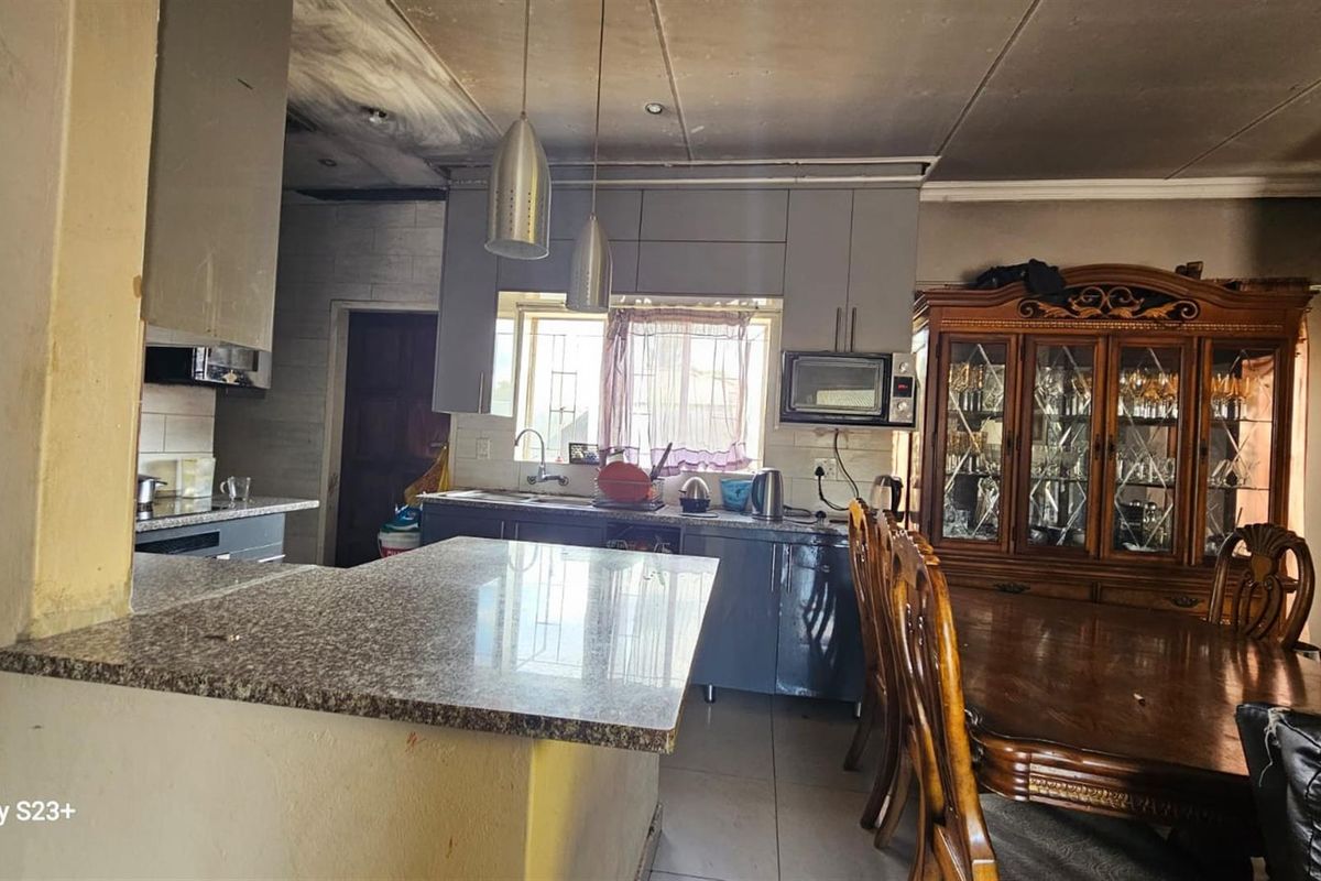 House For Sale in  Wolmer Pretoria North, Pretoria - Photo 4