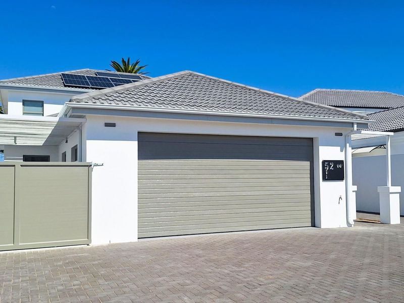 A Brand New Stunner on Shelley Point Golf Course! - Photo 2