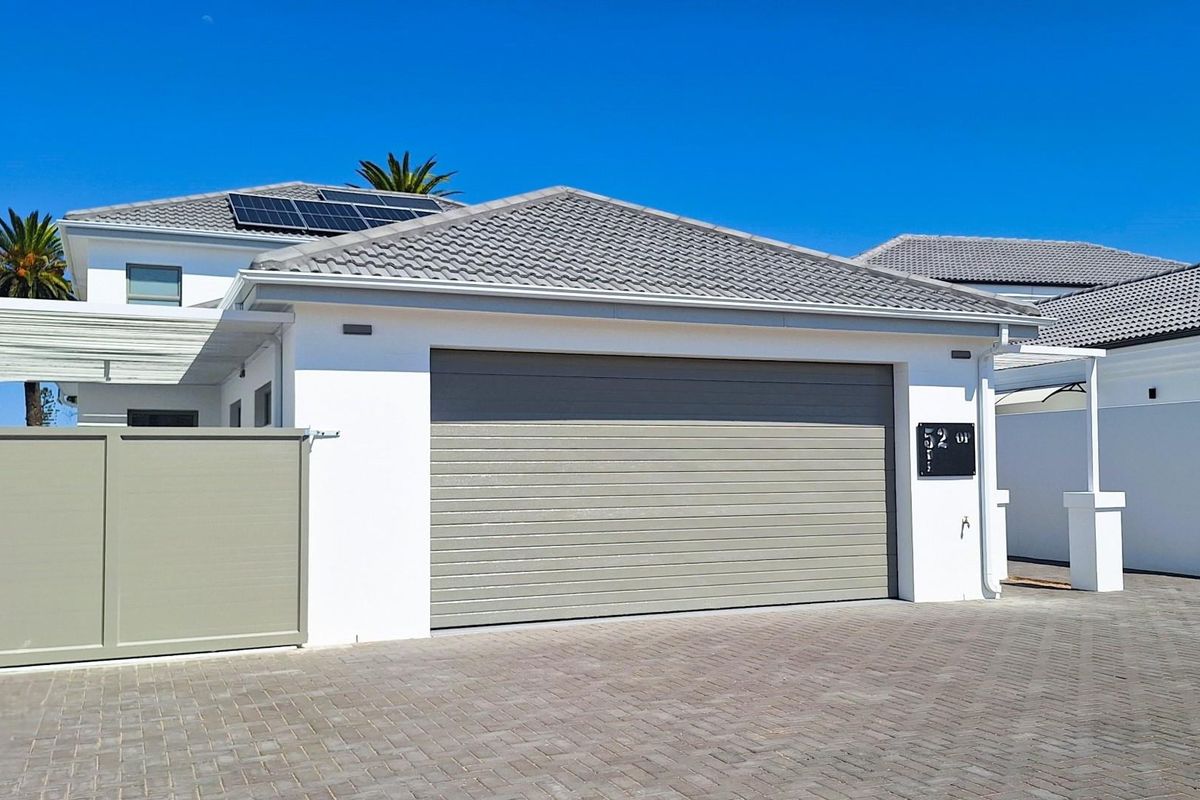 A Brand New Stunner on Shelley Point Golf Course! - Photo 2