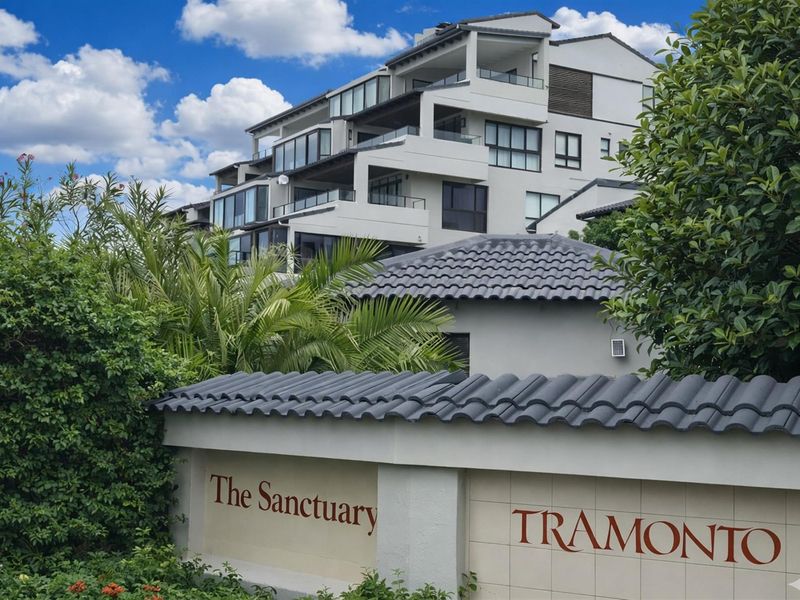 Modern Furnished 4-Bed Luxury Apartment with Robberg Reserve Views - Photo 3