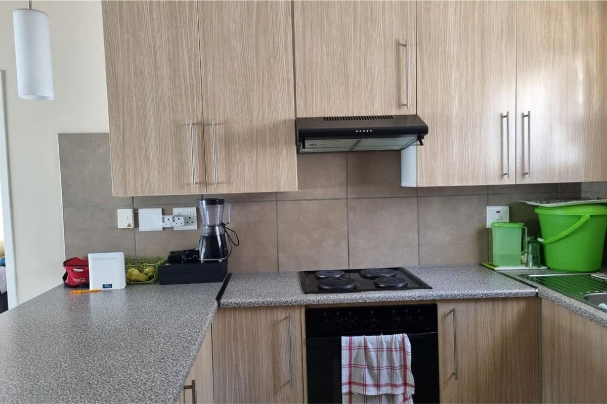3 Bedroom,2 bath apartment for rent in Sagewood - Photo 3