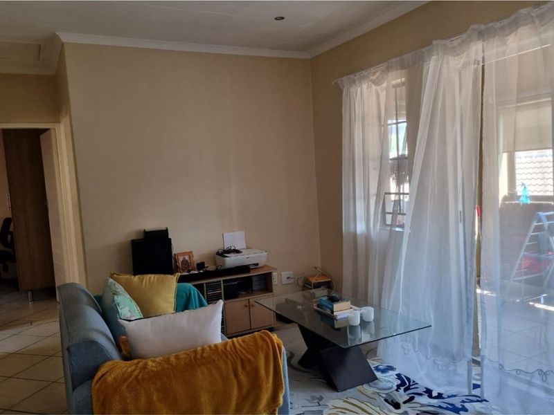 3 Bedroom,2 bath apartment for rent in Sagewood - Photo 4