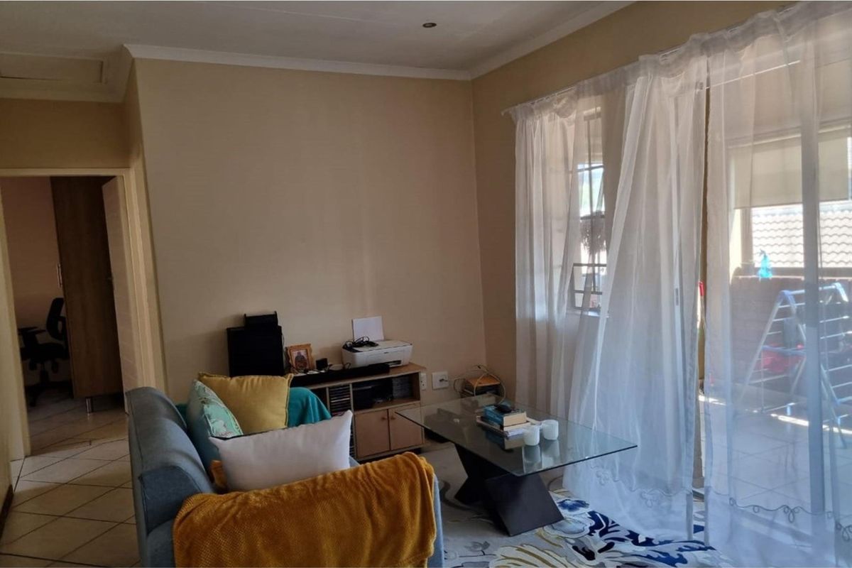 3 Bedroom,2 bath apartment for rent in Sagewood - Photo 4