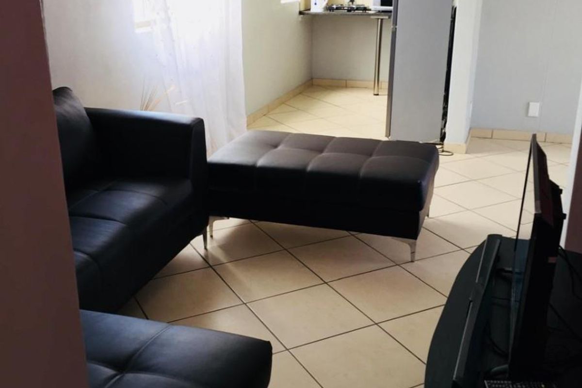 Affordable 2-Bedroom Apartment, Highland Estate Madadeni, Newcastle, KwaZulu Natal - Photo 2