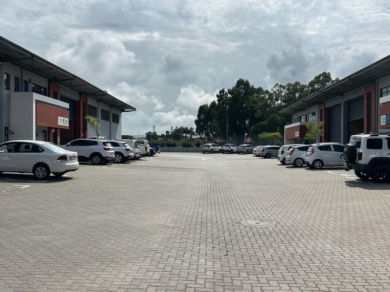 528 sqm Warehouse To Let | Brentwood Park | Interlink Access | Secure Park - Photo 9