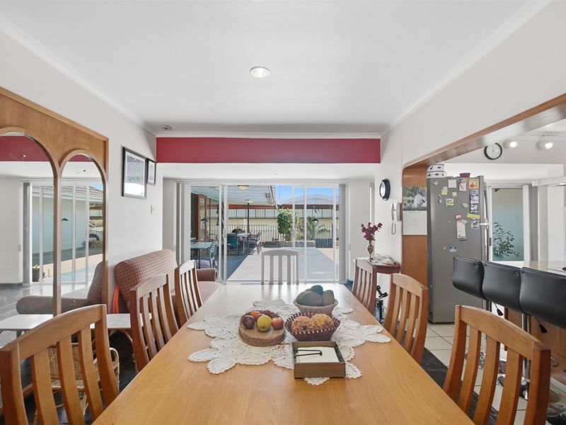 Stunning Home FOR SALE in HEATHFIELD - R3 795 000-00 (neg.) - Photo 9