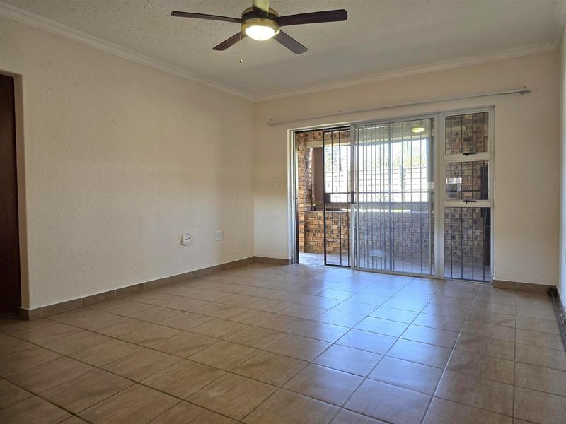 2 Bed / 2 Bath Retirement - Photo 7