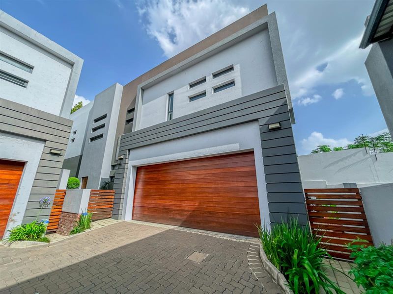 Modern Elegance: A 3-Bedroom Sanctuary Designed for Refined Living - Photo 7