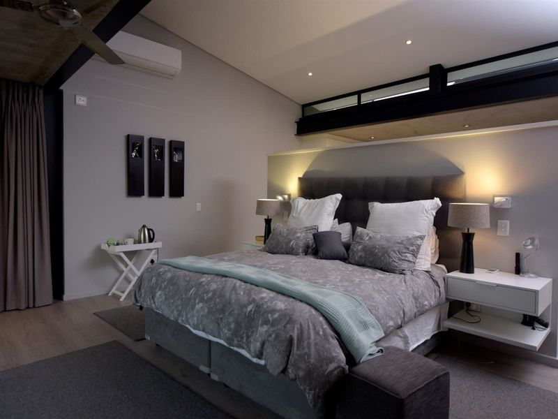 Architectural Masterpiece with Cottage, Dam and Resort-Style Entertaining in Chartwell - Photo 9