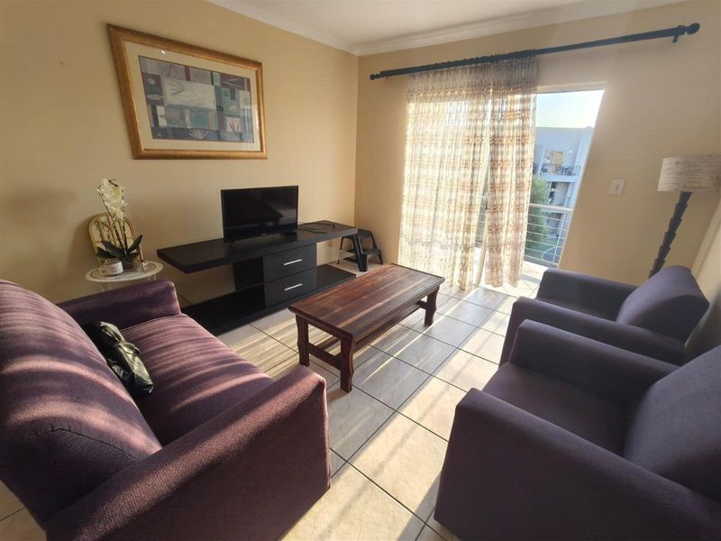 Stunning 2 bedroom unit for long term rent - Photo 5