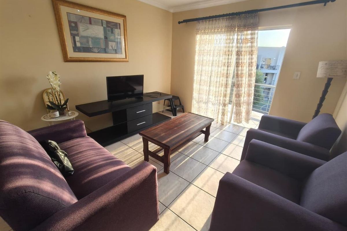 Stunning 2 bedroom unit for long term rent - Photo 5