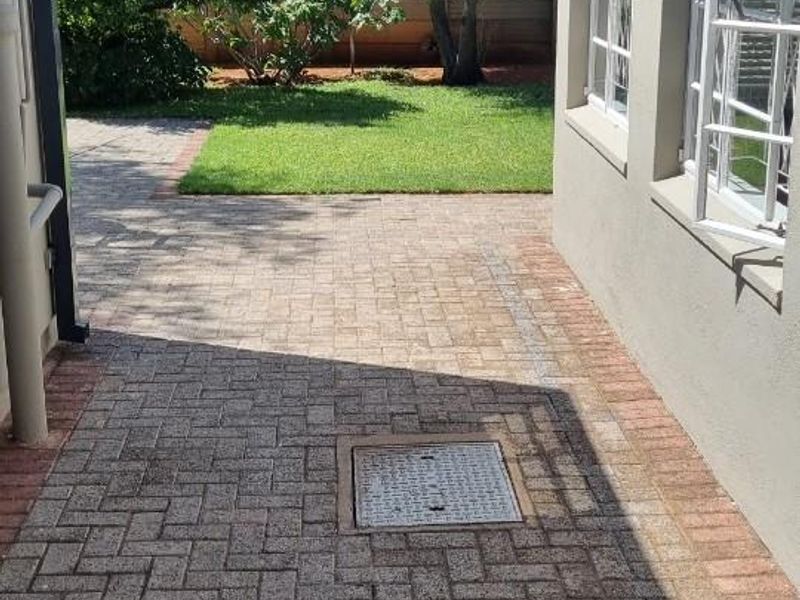 Calling All Investors! Prime Property Near University - Photo 2