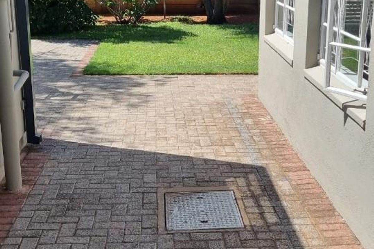 Calling All Investors! Prime Property Near University - Photo 2
