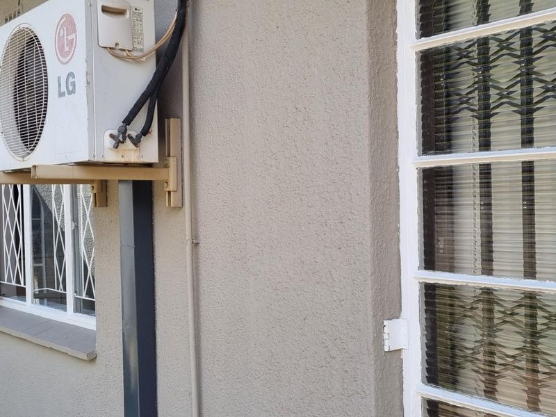 Calling All Investors! Prime Property Near University - Photo 9