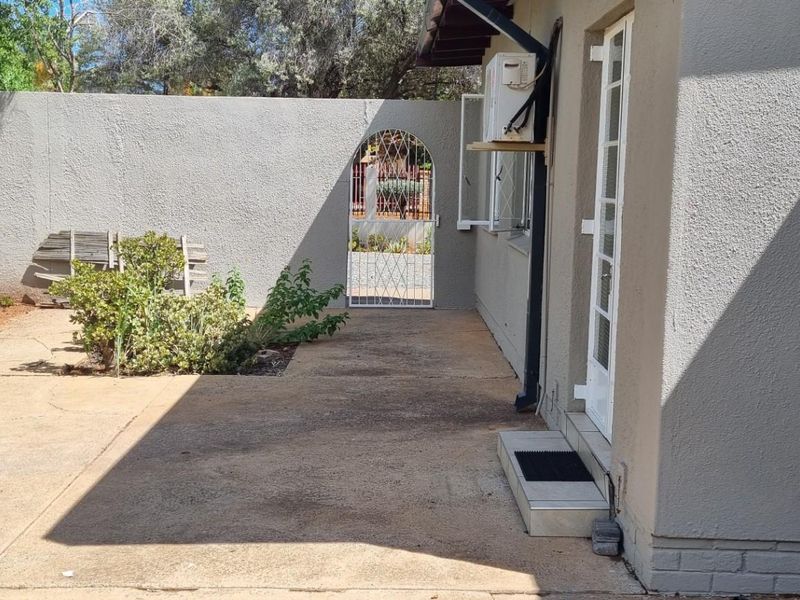 Calling All Investors! Prime Property Near University - Photo 8