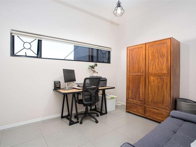 Best Value in Linden, Ideal for Students, Investors and First Time Buyers - Photo 6