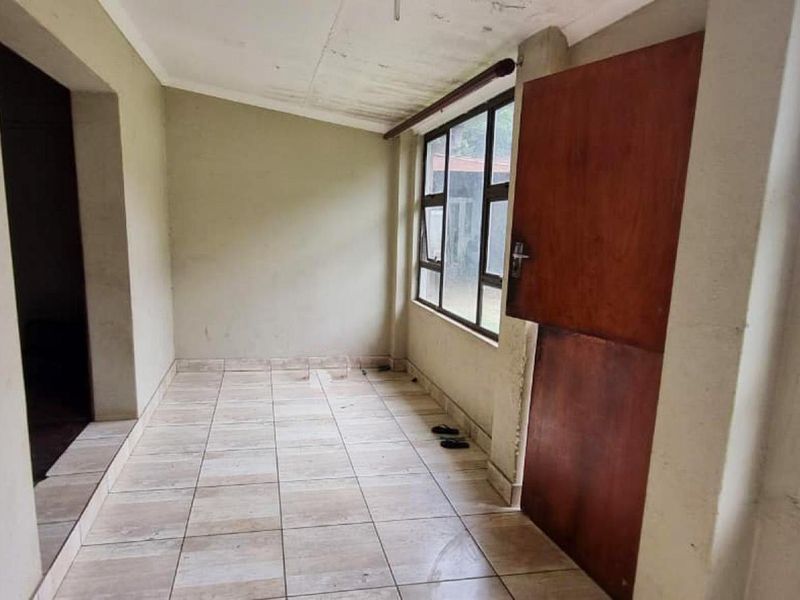 Charming 4-Bedroom Home in Delmas West - Great Investment Opportunity! - Photo 3