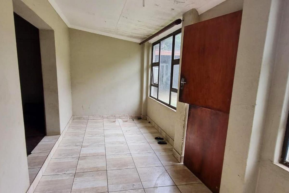 Charming 4-Bedroom Home in Delmas West - Great Investment Opportunity! - Photo 3