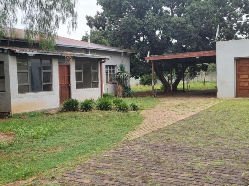 Charming 4-Bedroom Home in Delmas West - Great Investment Opportunity! - Photo 2