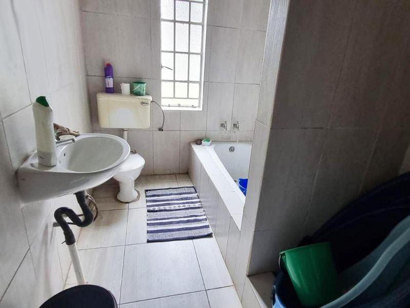 Charming 4-Bedroom Home in Delmas West - Great Investment Opportunity! - Photo 8