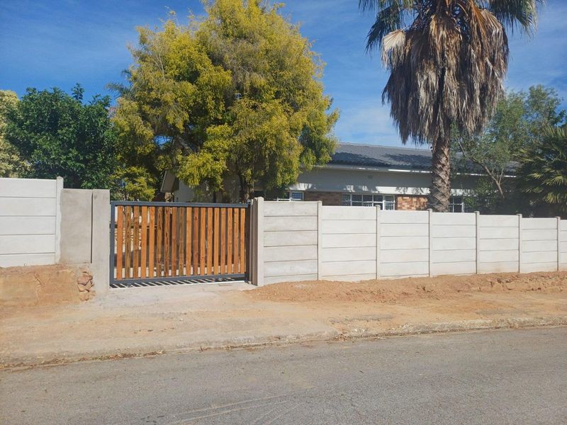 House For Sale in Riversdale - Photo 1