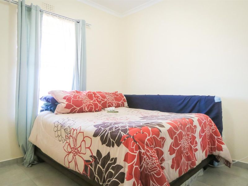 Modern Top-Floor 2-Bedroom Apartment with Balcony - Ideal for Investors and First-Time Buyers - Photo 10