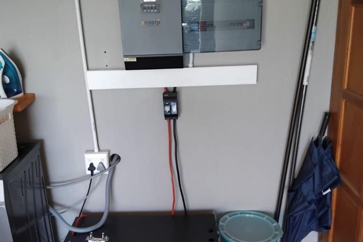 Townhouse For Sale in Homes Haven, Featherbrooke Ext 8. PRICED TO SELL!!! - Photo 3