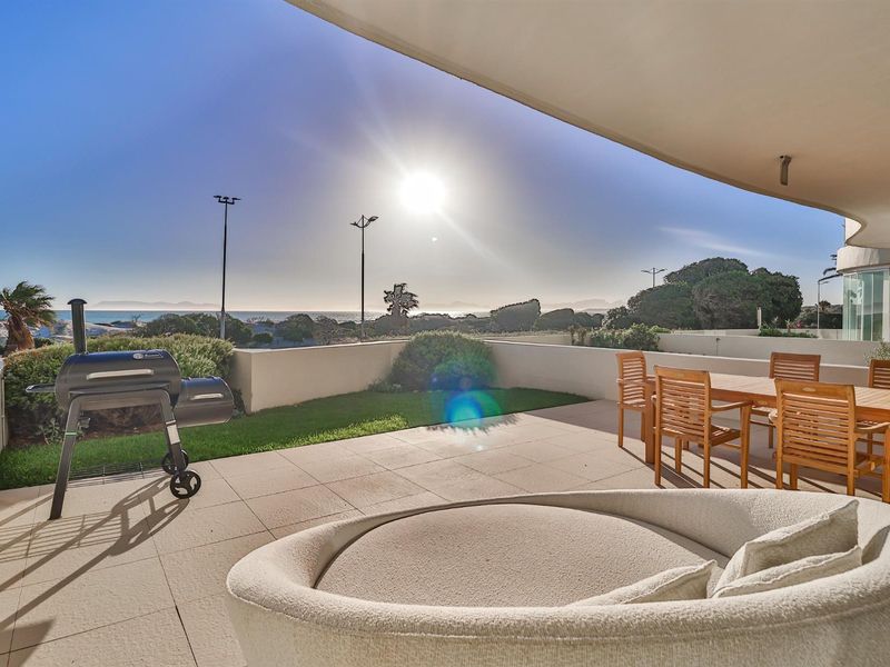 Luxurious, Modern FULLY FURNISHED 2 Bedroom, 2,5 Bathroom Apartment - Beach Road Strand - Photo 2