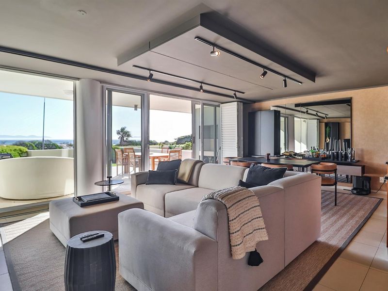 Luxurious, Modern FULLY FURNISHED 2 Bedroom, 2,5 Bathroom Apartment - Beach Road Strand - Photo 5