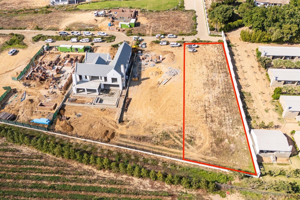 Largest Vacant Land For Sale | Laborie-et-Picardie Estate in Courtrai, Paarl South - Photo 2