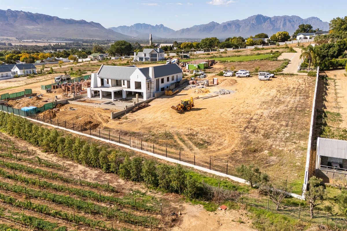 Largest Vacant Land For Sale | Laborie-et-Picardie Estate in Courtrai, Paarl South - Photo 4