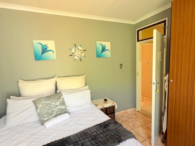 House For Sale in Signal Hill, Newcastle, KwaZulu Natal - Photo 10