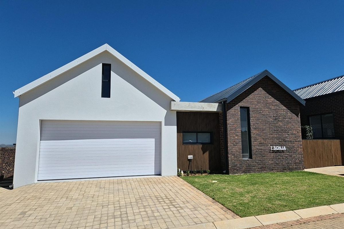 Modern Eco-Smart 3-Bedroom Home for Sale in Helderzicht Eco Estate, Potchefstroom, North West - Photo 2
