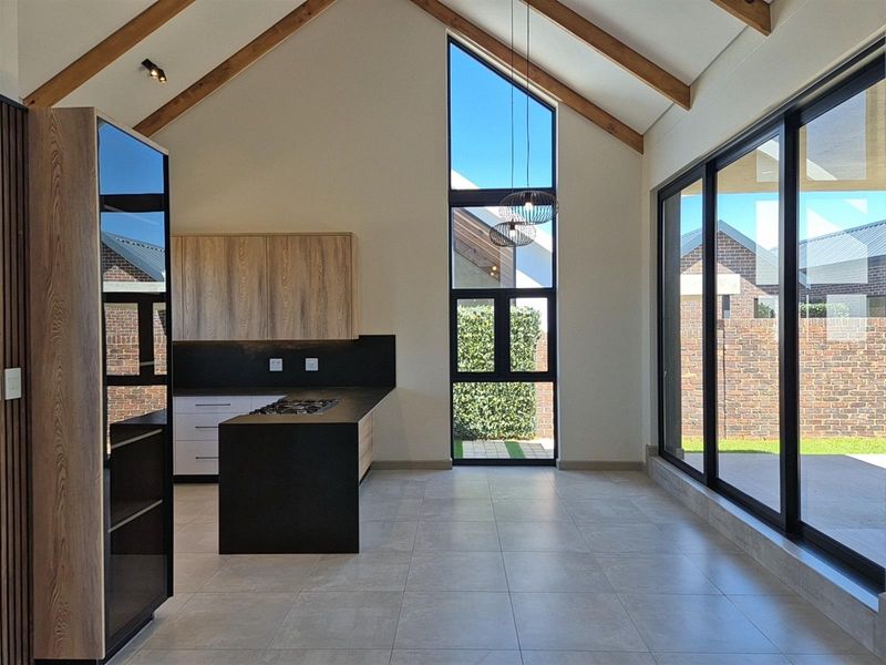 Modern Eco-Smart 3-Bedroom Home for Sale in Helderzicht Eco Estate, Potchefstroom, North West - Photo 6