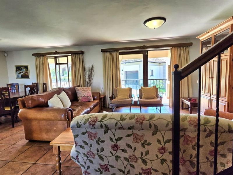 Invest or Move In, 3-Bed Townhouse in Mossel Bay! - Photo 4