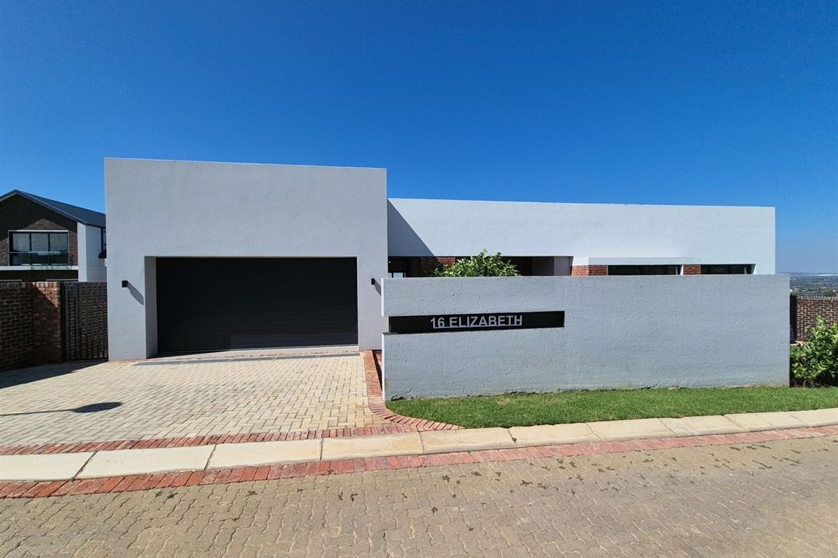 Modern 3-Bedroom Eco-Home with Pool and Solar Power in Helderzicht Eco Estate,  Potchefstroom - Photo 2