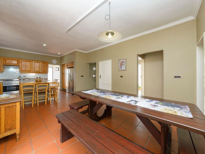 House For Sale in Waterkloof, Pretoria - Photo 9